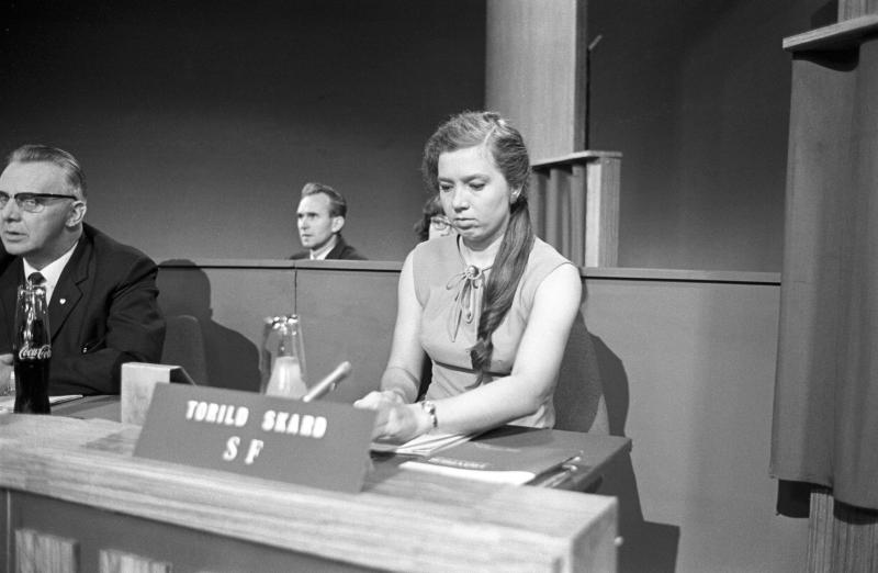 Torild Skard i Høyres spørretime i radio og fjernsyn