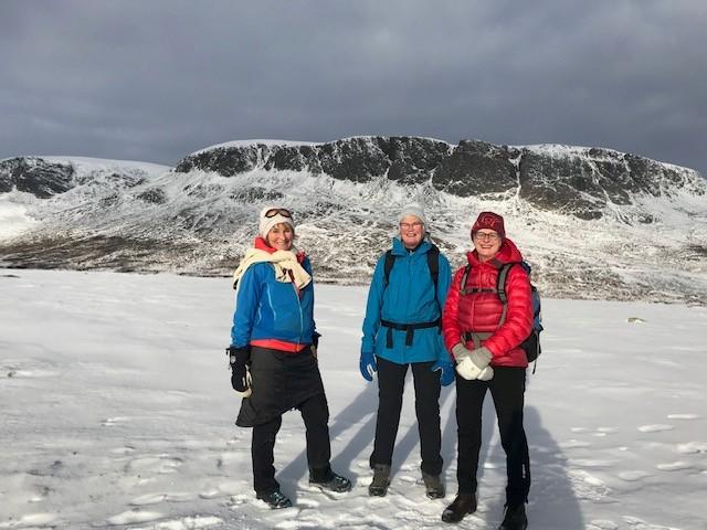 Kari Melby på fjelltur med venninner